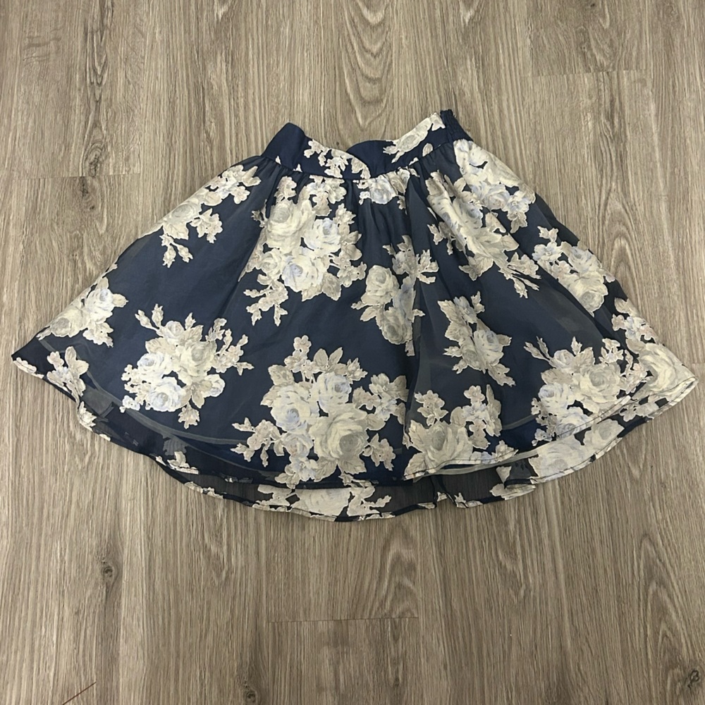 LIZ LISA Floral Navy and White Skirt